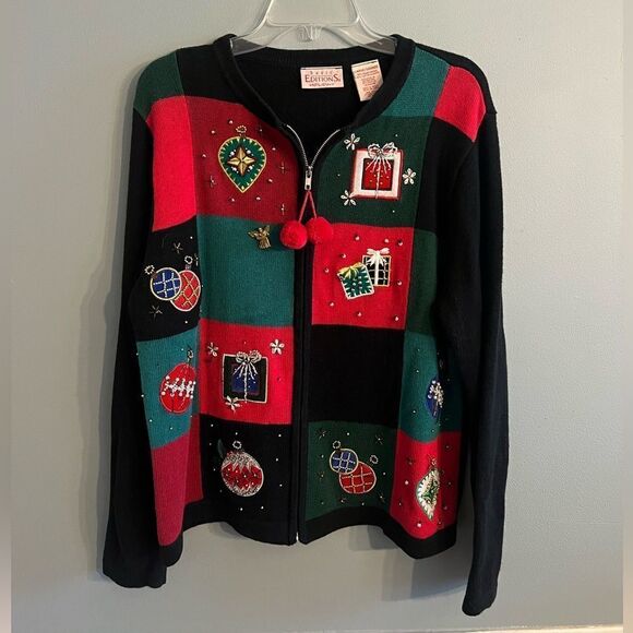 Vintage Women’s Large Christmas Holiday themed cardigan sweater - Picture 3 of 16